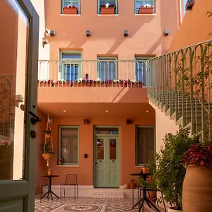 https://sartori-concept.rethymnohotels.net