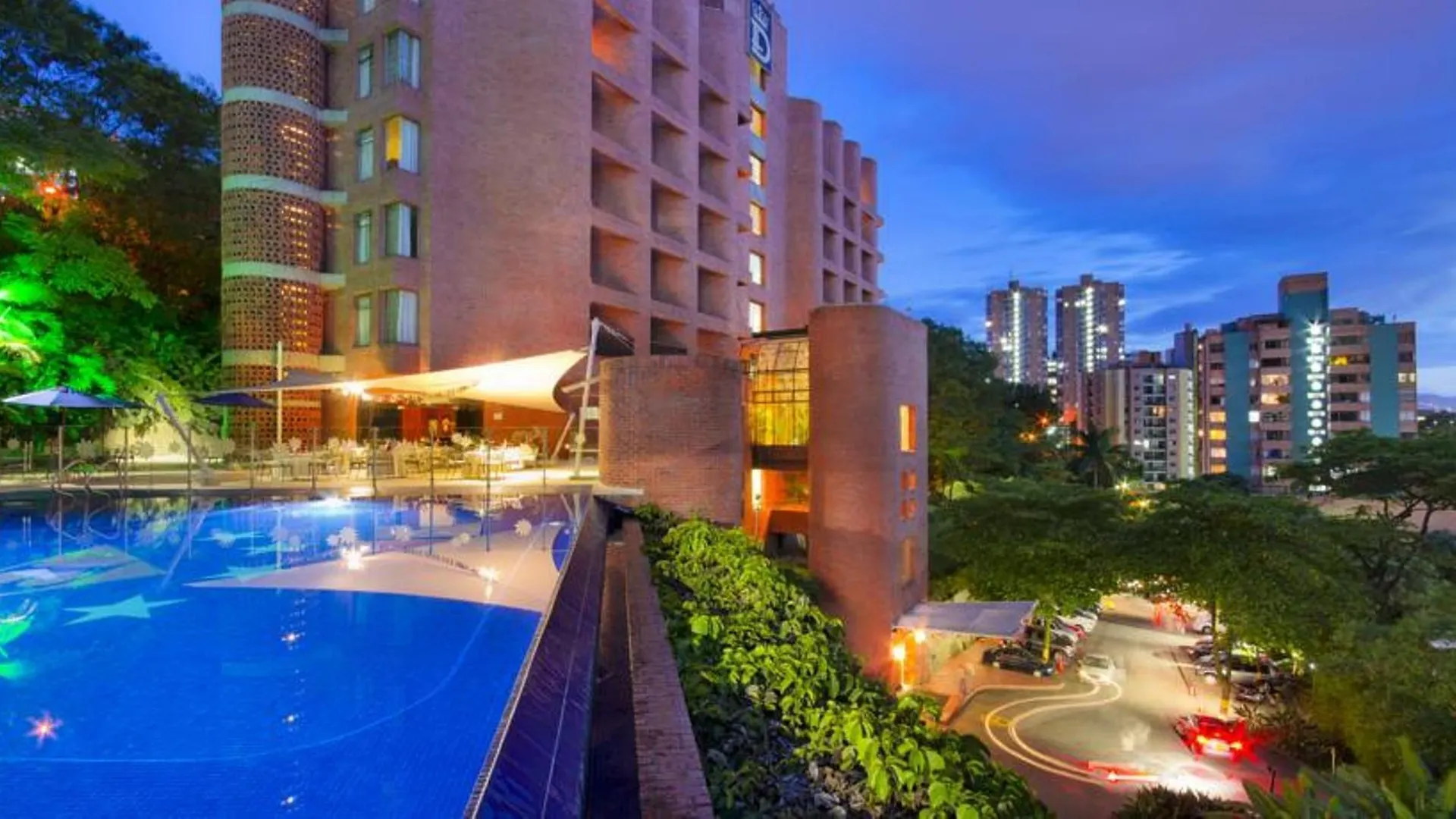 Hotel Dann Carlton Belfort Medellin 5*,
